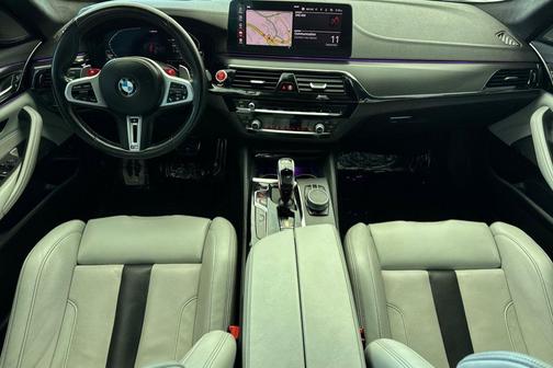 2022 BMW M5 Base