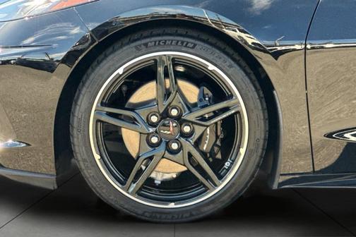 2022 Chevrolet Corvette Stingray w/2LT