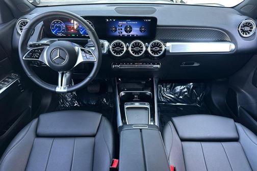 2024 Mercedes-Benz EQB 300 4MATIC