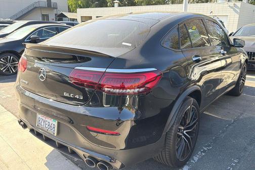 Obsidian Black Metallic 2022 Mercedes-Benz AMG GLC 43 4MATIC Coupe