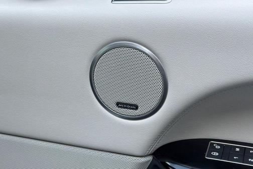 Indus Silver 2016 Land Rover Range Rover 3.0L Supercharged HSE
