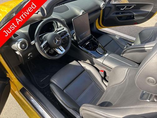 2022 Mercedes-Benz AMG SL 63 Base