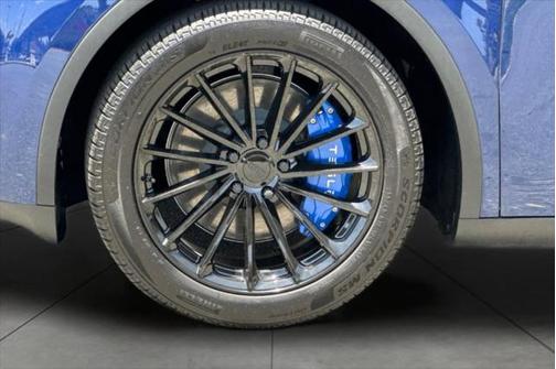 2024 Tesla Model Y Long Range Dual Motor All-Wheel Drive