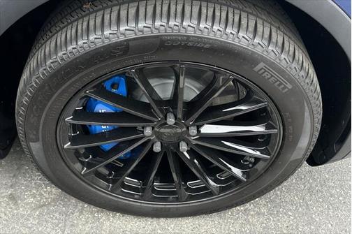 2024 Tesla Model Y Long Range Dual Motor All-Wheel Drive