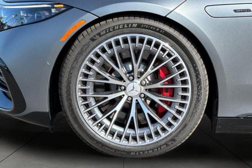 MANUFAKTUR Selenite Grey Magno 2022 Mercedes-Benz EQS 450+ 4MATIC