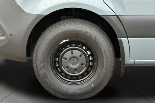 2026 Mercedes-Benz Sprinter 2500 Standard Roof