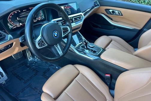 2022 BMW 330e Base
