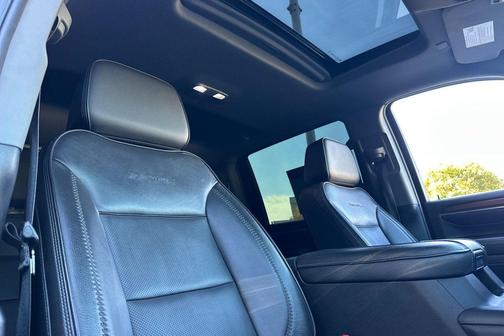 2024 GMC Sierra 3500 Denali