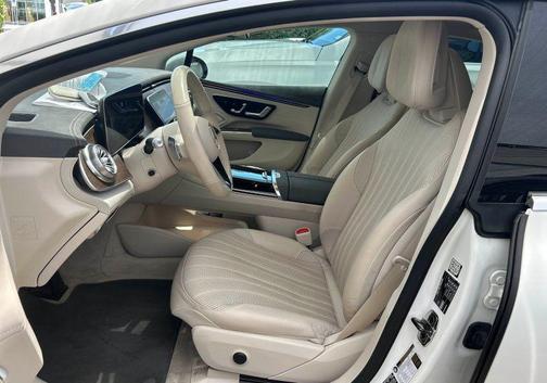 Polar White 2023 Mercedes-Benz EQS 450 4MATIC