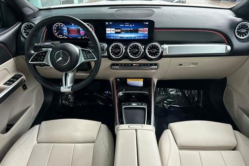 2025 Mercedes-Benz GLB 250 Base