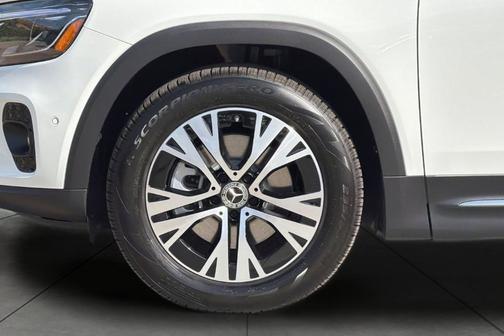 Polar White 2026 Mercedes-Benz GLB 250 Base