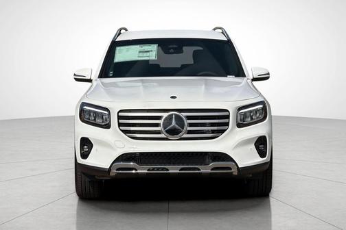 Polar White 2026 Mercedes-Benz GLB 250 Base