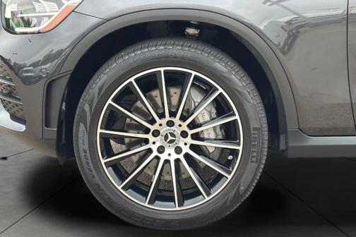 Graphite Grey Metallic 2022 Mercedes-Benz GLC 300 4MATIC
