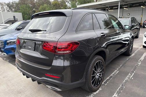 Graphite Grey Metallic 2022 Mercedes-Benz GLC 300 4MATIC
