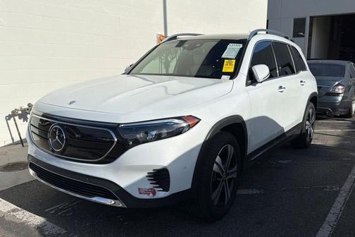 Digital White Metallic 2023 Mercedes-Benz EQB 350 4MATIC