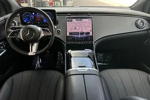 Polar White 2024 Mercedes-Benz EQE 350 4MATIC
