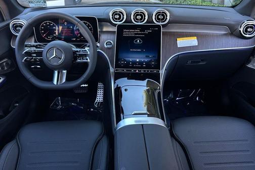 2026 Mercedes-Benz GLC 300 Base