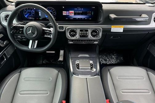 2025 Mercedes-Benz G-Class G 580