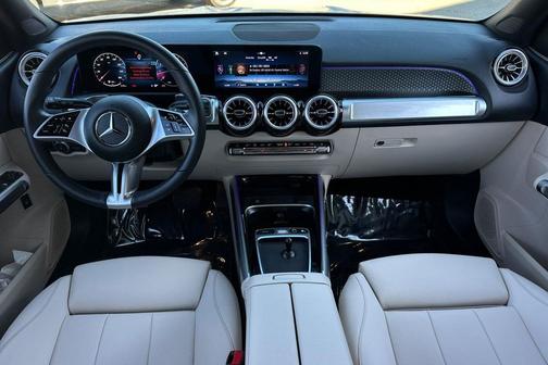 2025 Mercedes-Benz GLB 250 Base