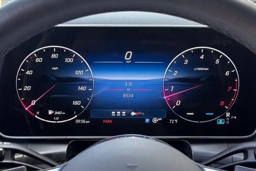 Polar White 2026 Mercedes-Benz GLC 300 Base