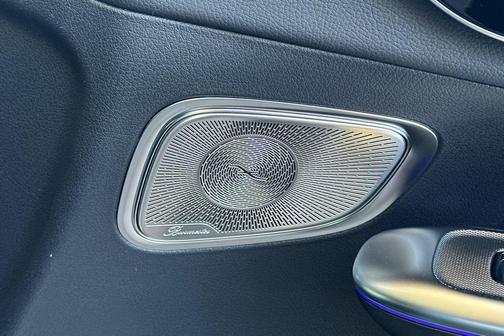 Verde Silver Metallic 2026 Mercedes-Benz GLC 300 Base