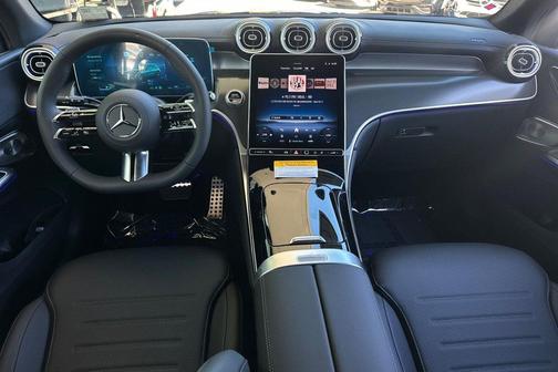 Verde Silver Metallic 2026 Mercedes-Benz GLC 300 Base