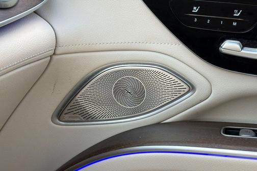 MANUFAKTUR Diamond White Metallic 2022 Mercedes-Benz EQS 450+ 4MATIC