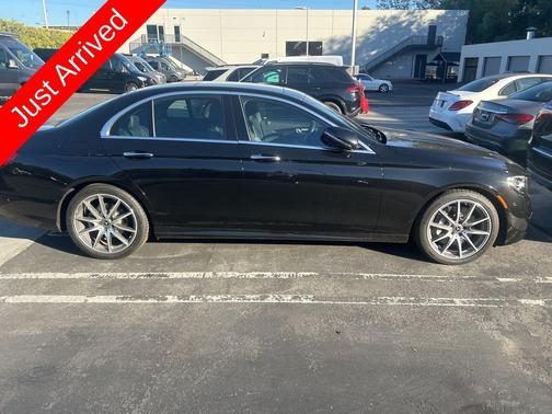 2022 Mercedes-Benz E-Class E 350
