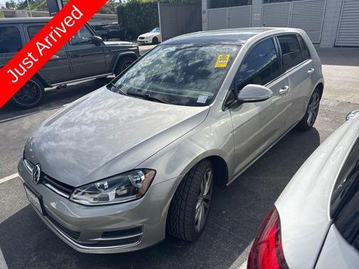 2017 Volkswagen Golf TSI SE 4-Door