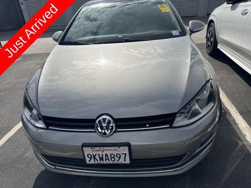 2017 Volkswagen Golf TSI SE 4-Door