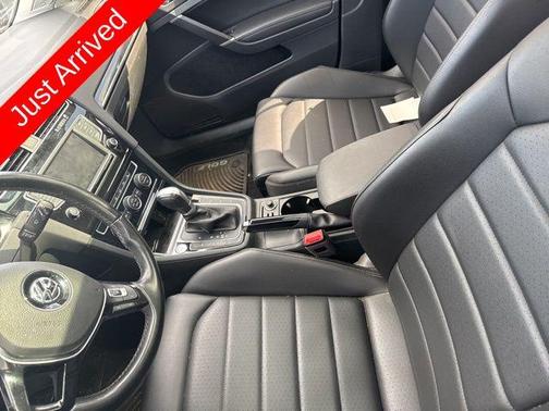 2017 Volkswagen Golf TSI SE 4-Door