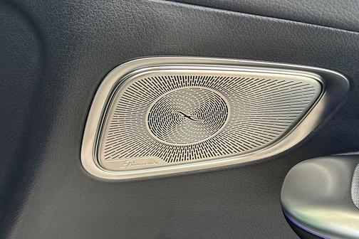 MANUFAKTUR Alpine Grey 2026 Mercedes-Benz GLC 300 Base