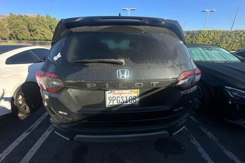 2025 Honda Pilot Elite