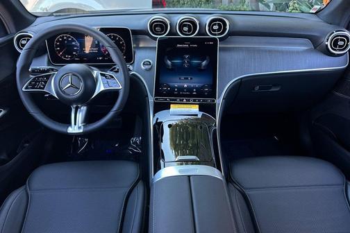 MANUFAKTUR Alpine Grey 2026 Mercedes-Benz GLC 300 Base