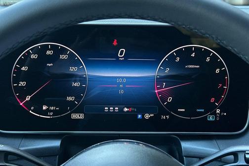 MANUFAKTUR Alpine Grey 2026 Mercedes-Benz GLC 300 Base