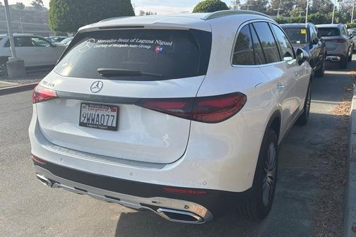 Polar White 2026 Mercedes-Benz GLC 300 Base