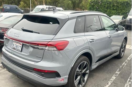 2024 Audi Q4 e-tron Premium Plus 50 quattro