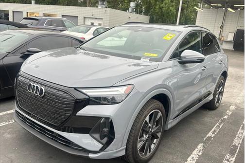 2024 Audi Q4 e-tron Premium Plus 50 quattro