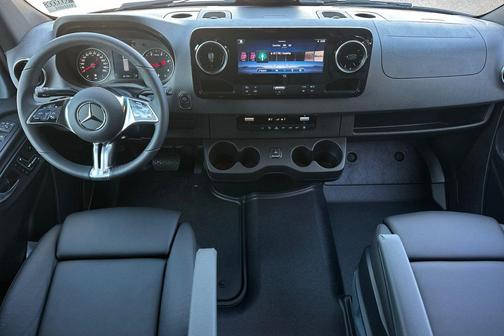 2026 Mercedes-Benz Sprinter 2500 Standard Roof