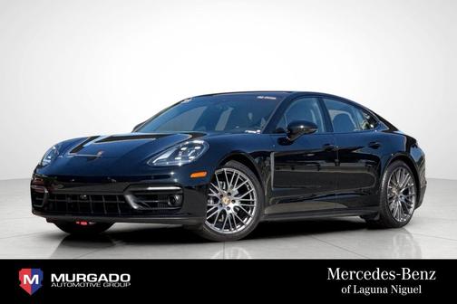 2023 Porsche Panamera Platinum Edition