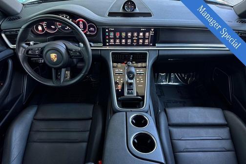 2023 Porsche Panamera Platinum Edition