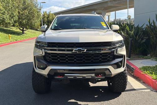 Empire Beige Metallic 2021 Chevrolet Tahoe 4WD Z71