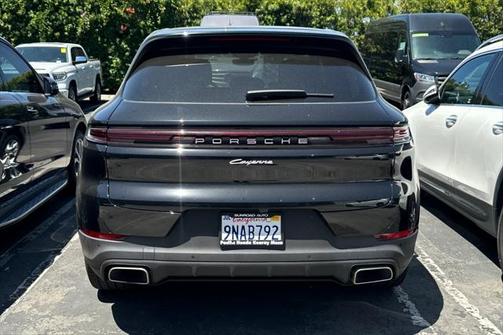 2024 Porsche Cayenne Base