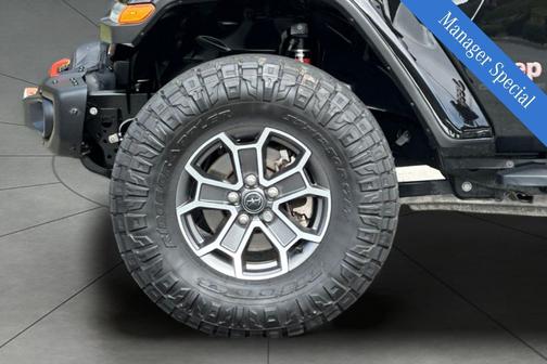 2024 Jeep Gladiator Mojave X