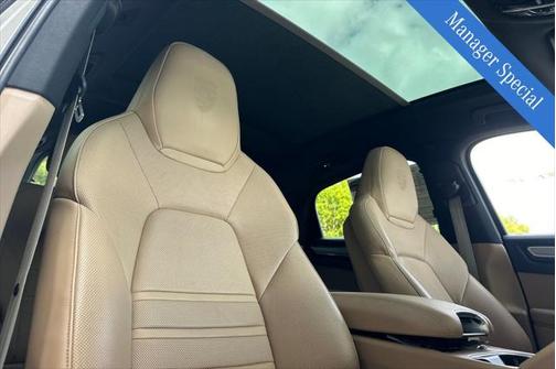 2023 Porsche Cayenne S