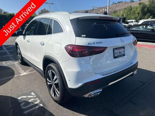 2025 Mercedes-Benz GLA 250 4MATIC