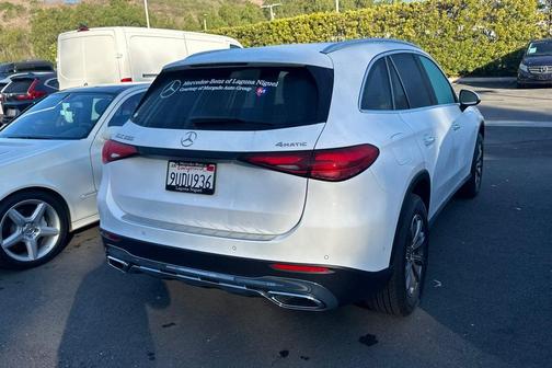 2025 Mercedes-Benz GLC 300 4MATIC