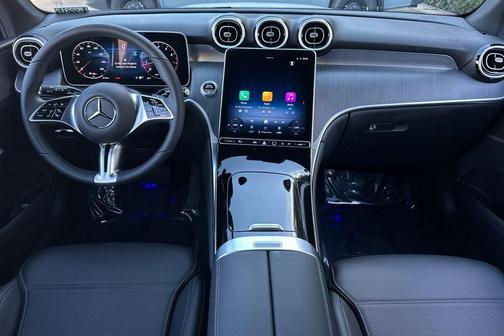 2025 Mercedes-Benz GLC 300 4MATIC