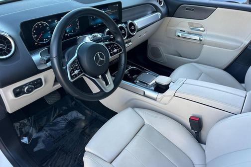 2022 Mercedes-Benz GLB 250 Base