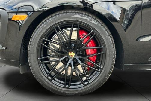 2023 Porsche Macan GTS
